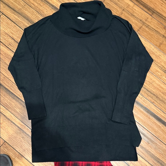 LOFT XL Black Tunic Cowlneck Sweater with XL Red Plaid Leggings - Picture 2 of 8